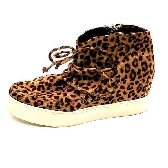 Very G Womens Ankle Boot Sneaker Brown Leopard Print Lace Side Zip Flat Heel 9 - Picture 1 of 9